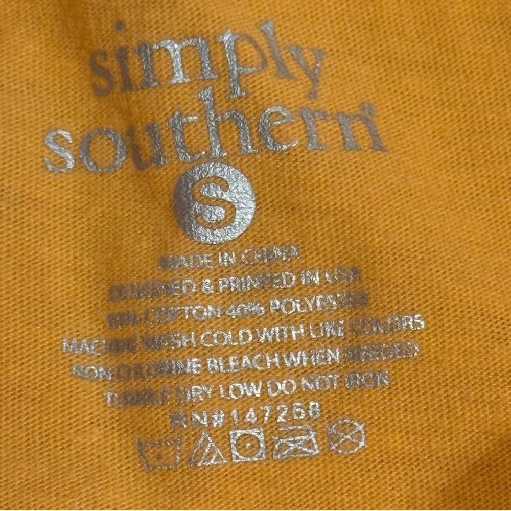 Simply Southern Grandma Graphic Tee - Picture 3 of 7